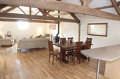 Glanhenwye luxury 5 star rated cottage in Powys